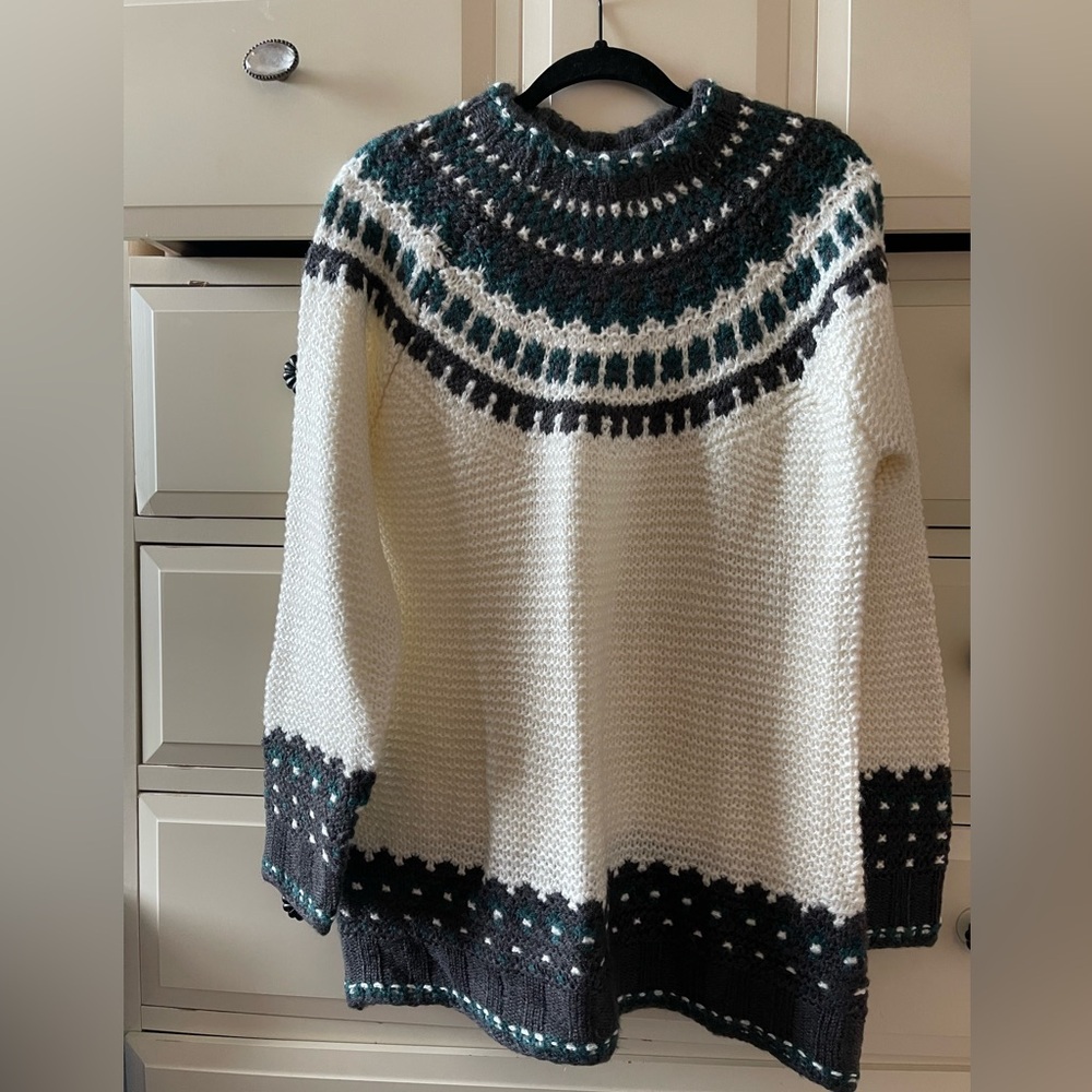 Women's Gray Teal Patterned Sweater